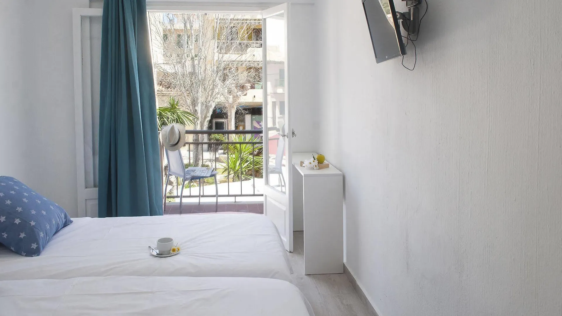 Hostal Boho By Kenkohotels Cala Ratjada  Otel
